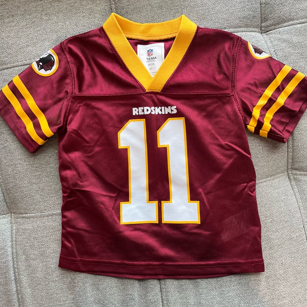 NFL Washington Redskins Jackson Boys Jersey, Red, Size 2T